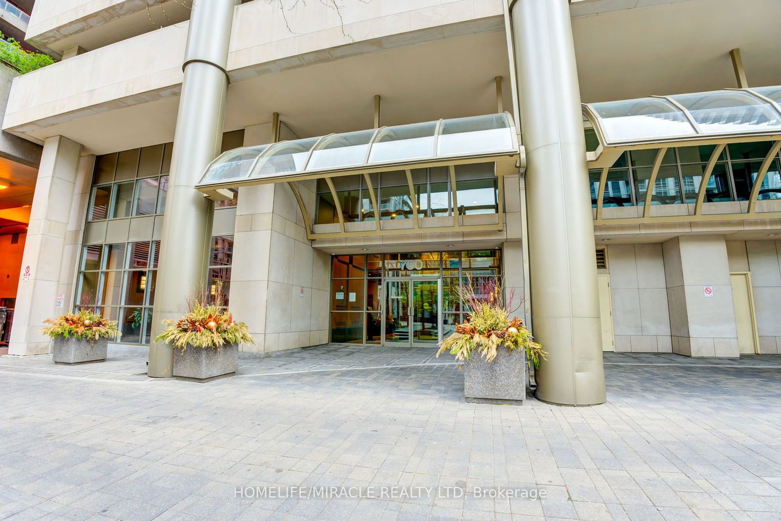 750 Bay St, unit 2705 for sale - image #28