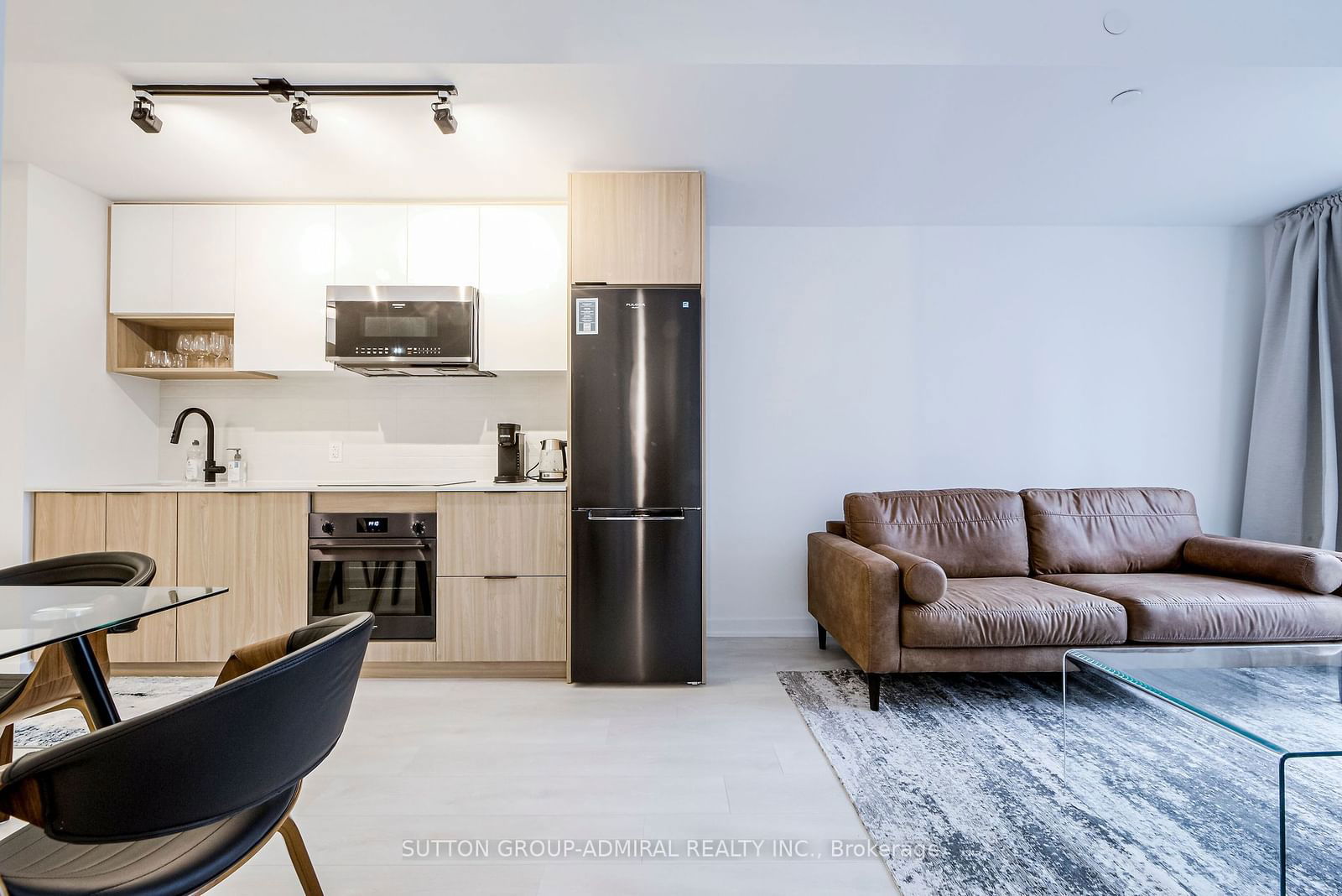 5 Defries St, unit 620 for rent - image #11