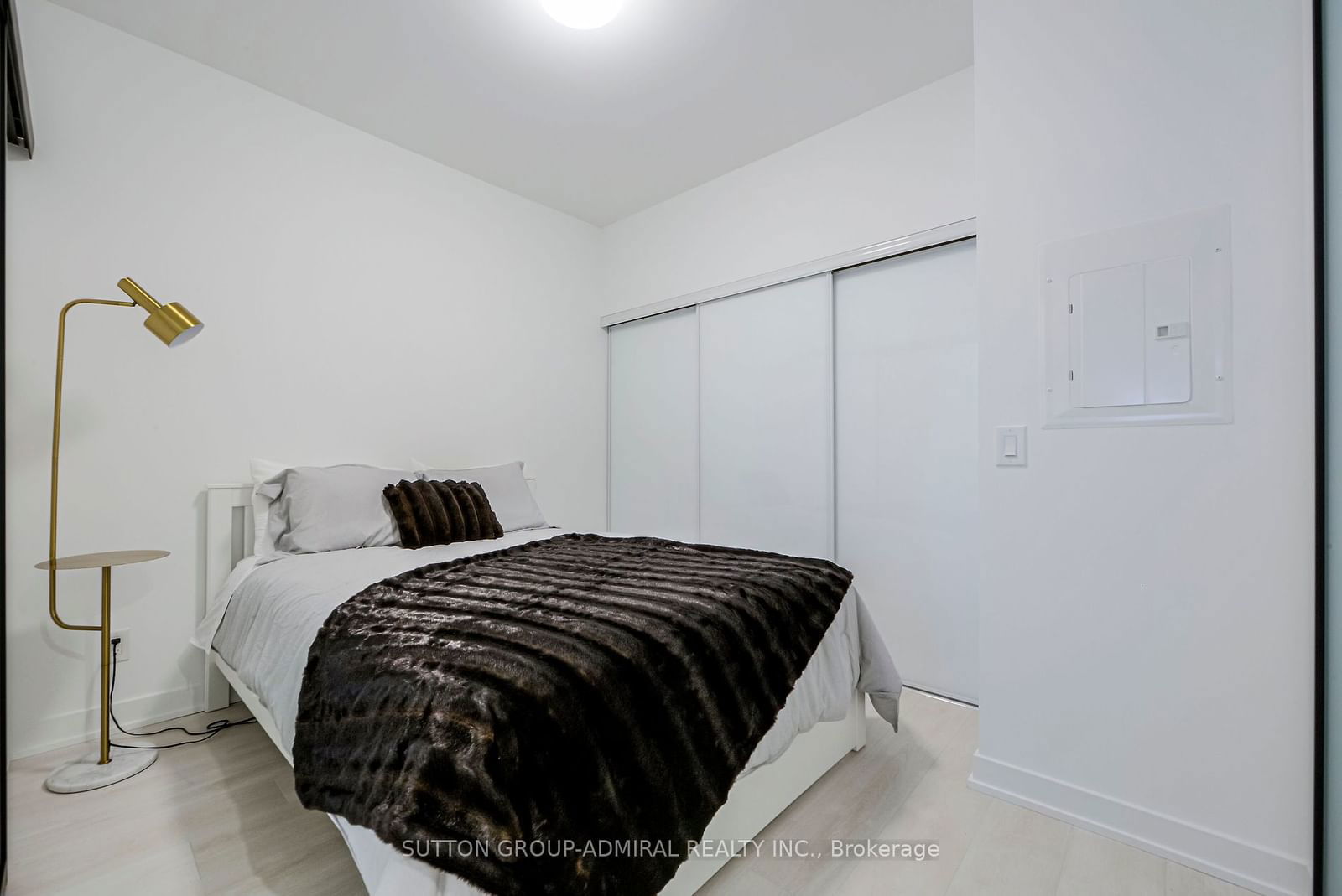 5 Defries St, unit 620 for rent - image #21