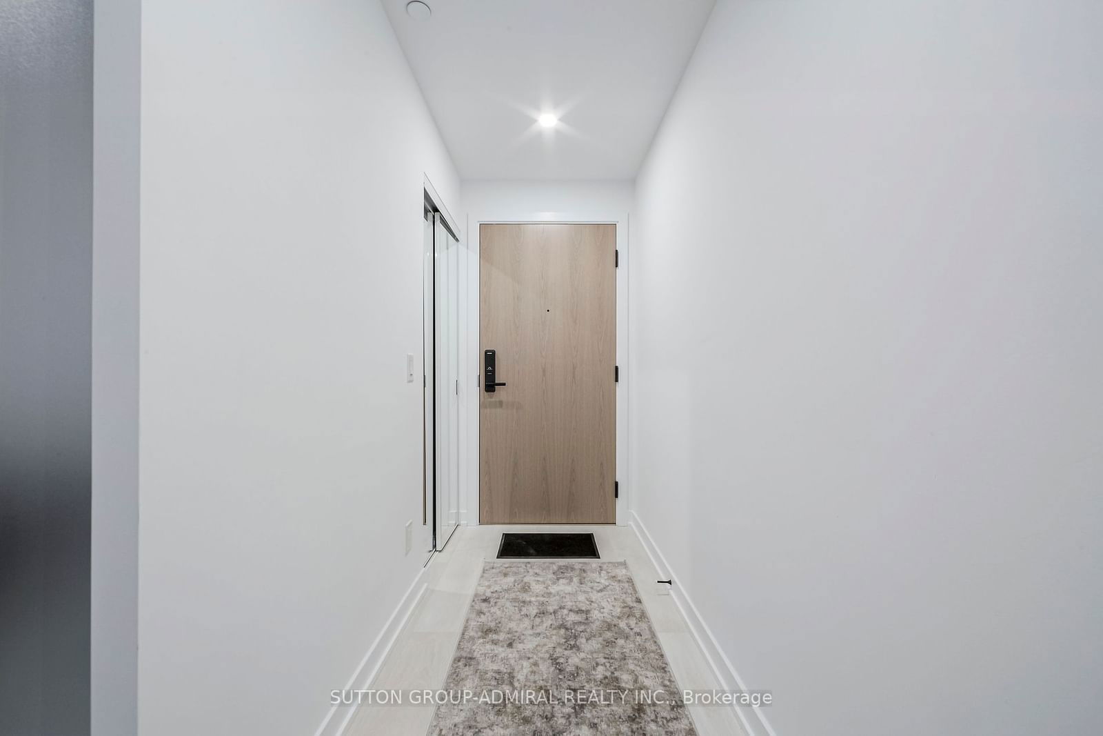 5 Defries St, unit 620 for rent - image #5