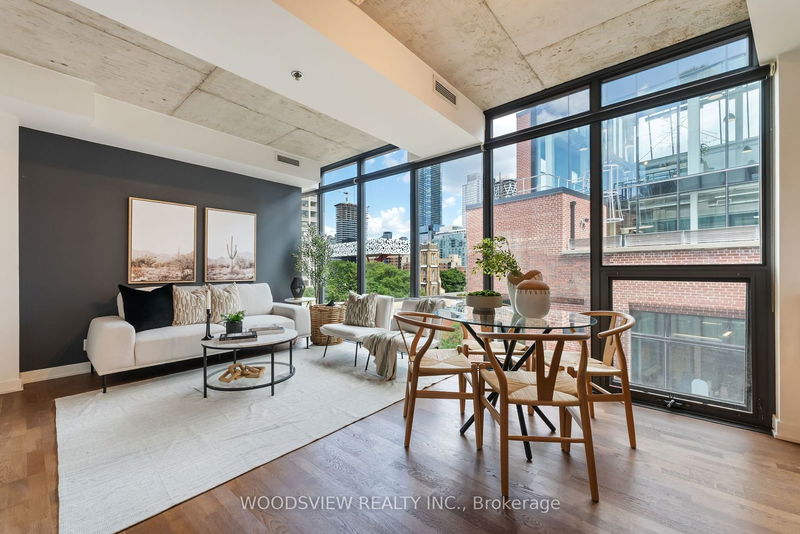 15 Beverley St, unit 705 for sale - image #1