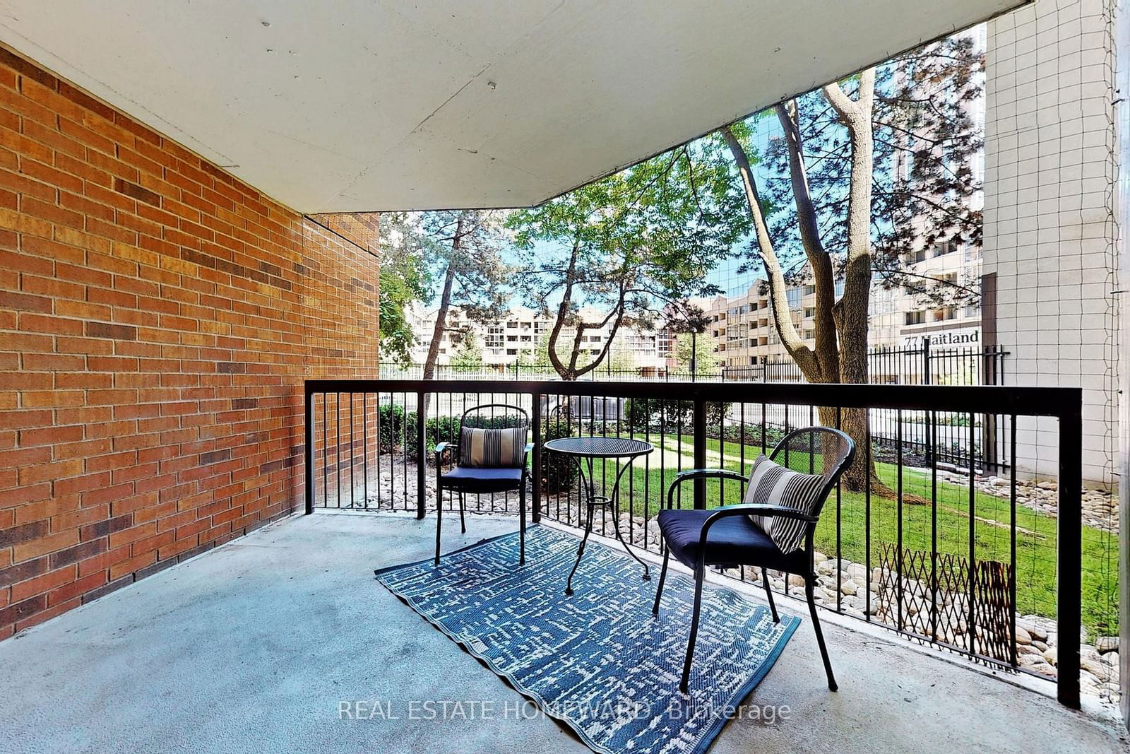 77 Maitland Pl, unit 120 for sale - image #29