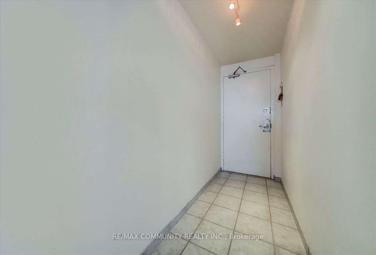 735 Don Mills Rd, unit 908 for sale - image #5