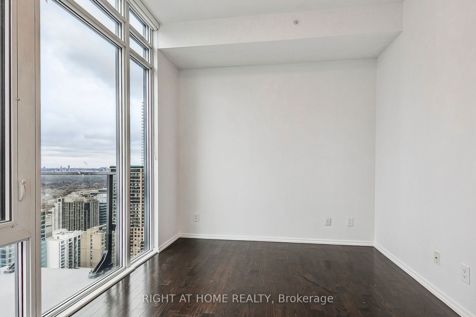 75 St Nicholas St, unit 3506 for rent - image #7