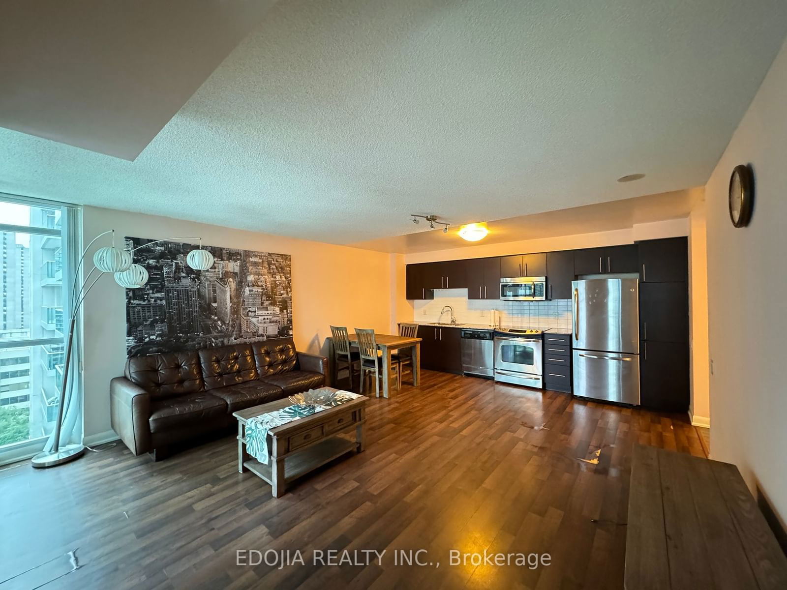 17 Anndale Dr, unit 1617 for rent - image #7