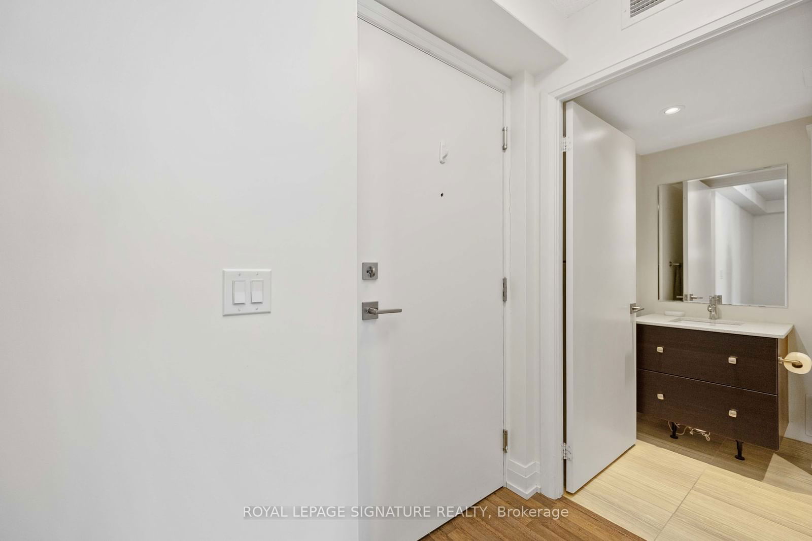 565 Wilson Ave, unit W311 for rent - image #3