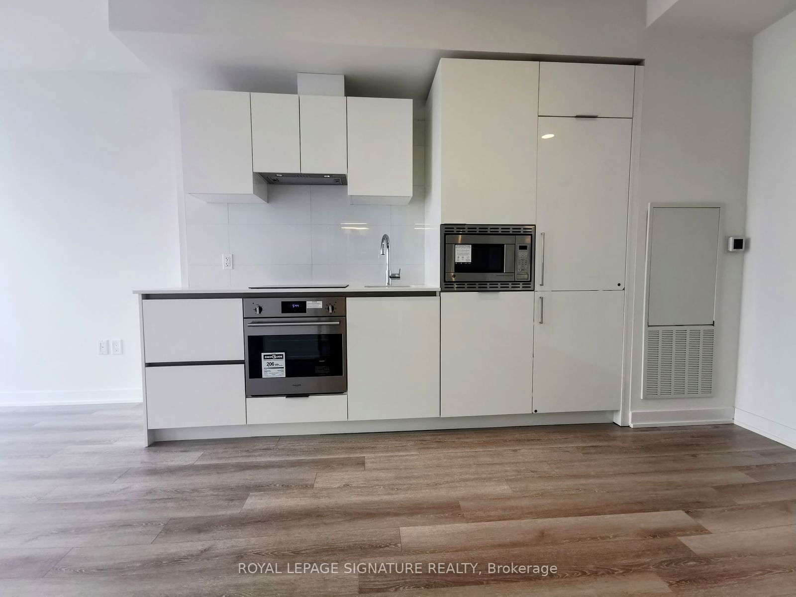 121 St Patrick St, unit 1512 for rent - image #2