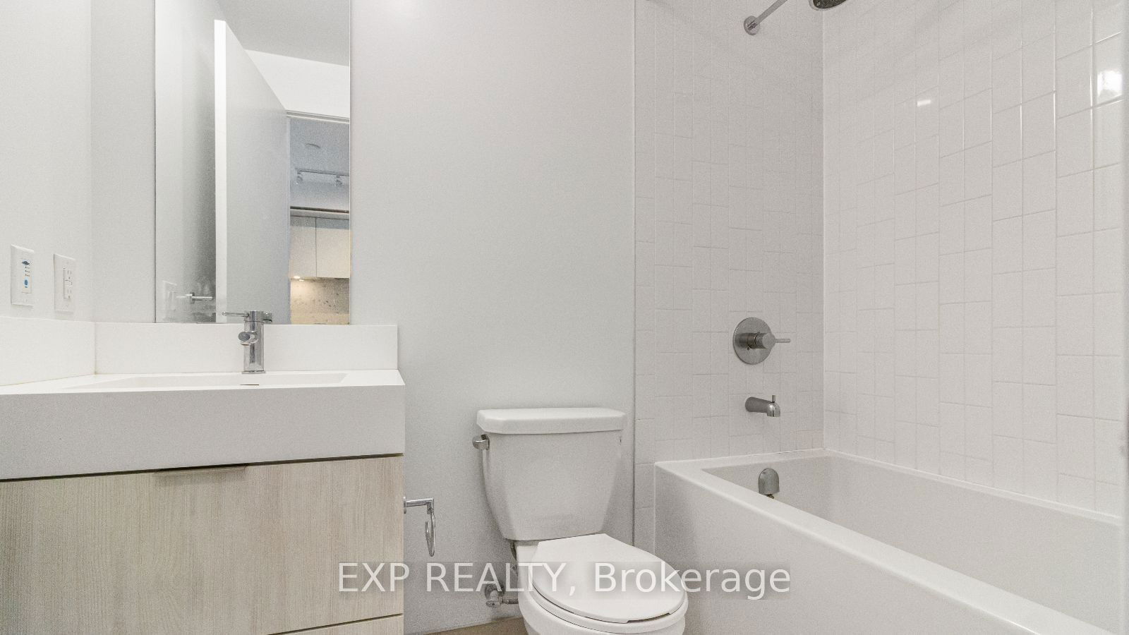 130 River St, unit 2409 for rent - image #12