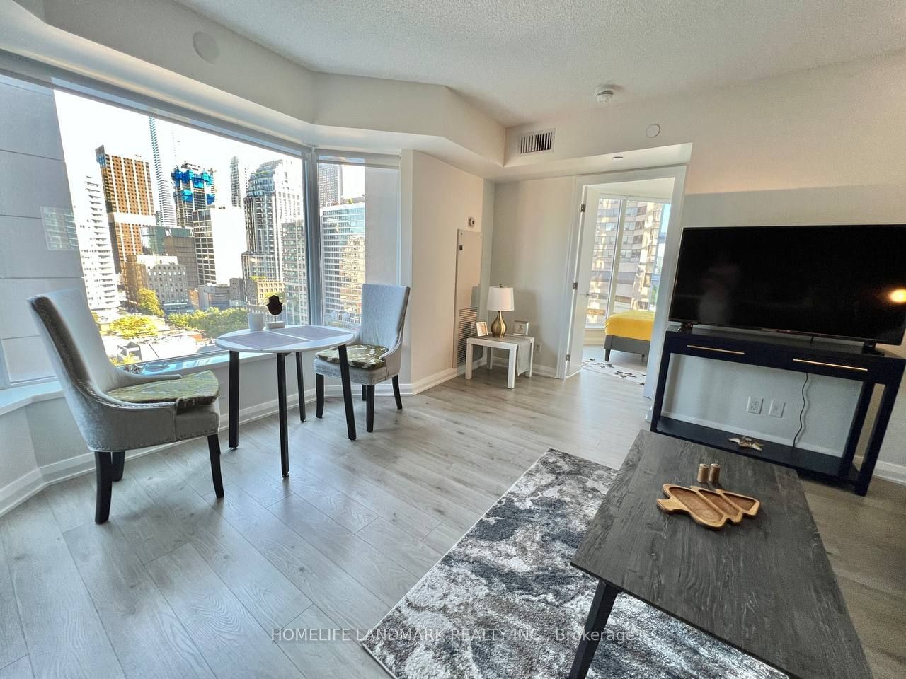 155 Yorkville Ave, unit 1407 for rent - image #1