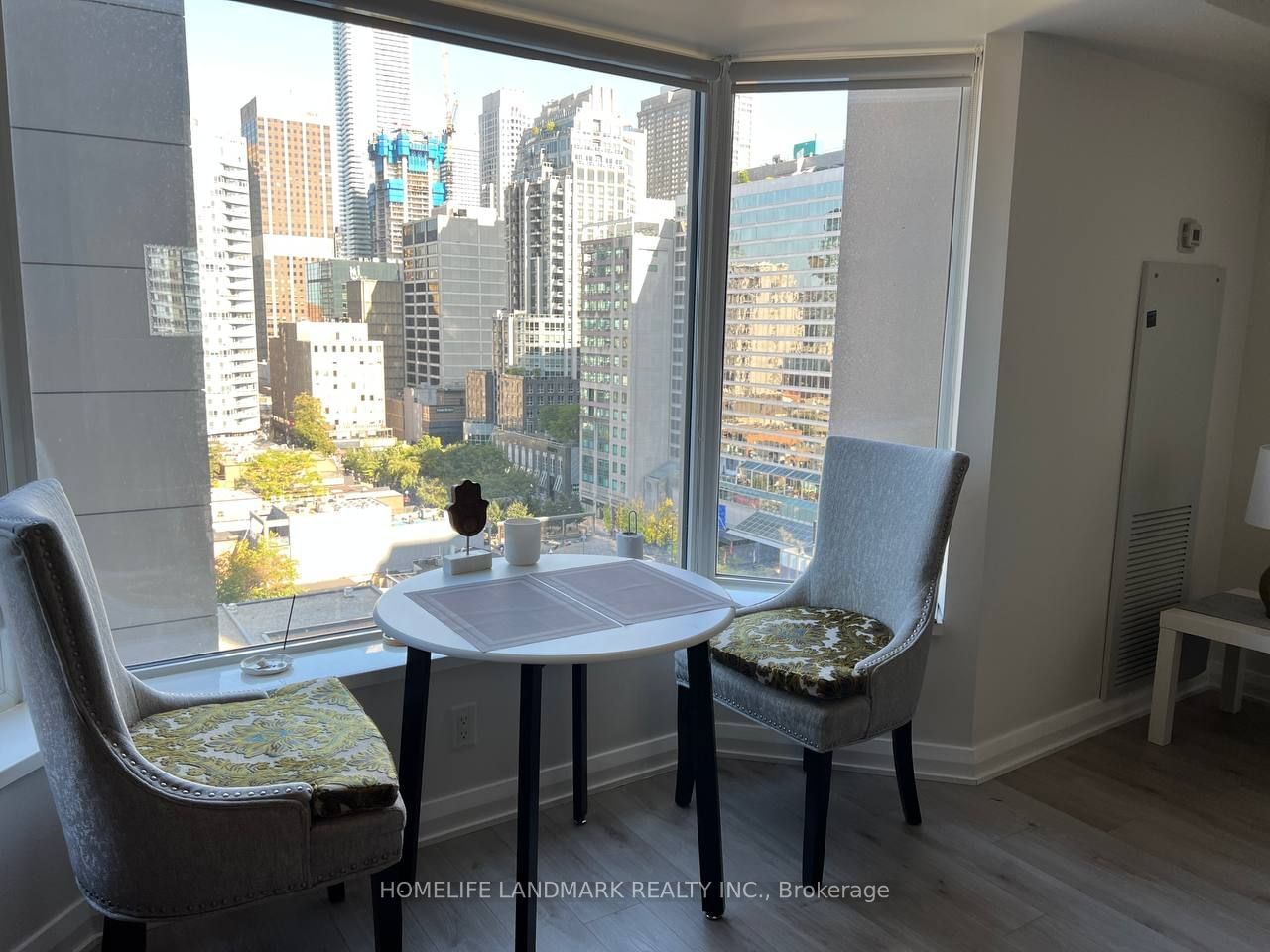 155 Yorkville Ave, unit 1407 for rent