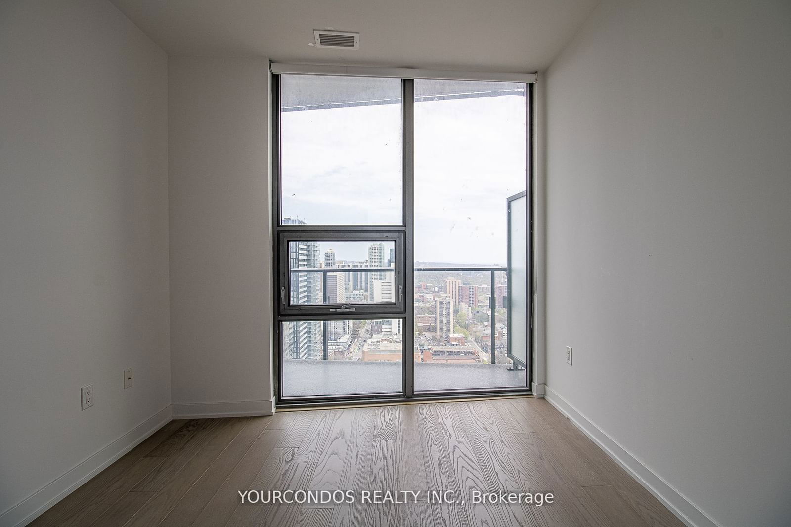 11 Wellesley St W, unit 3013 for sale - image #17