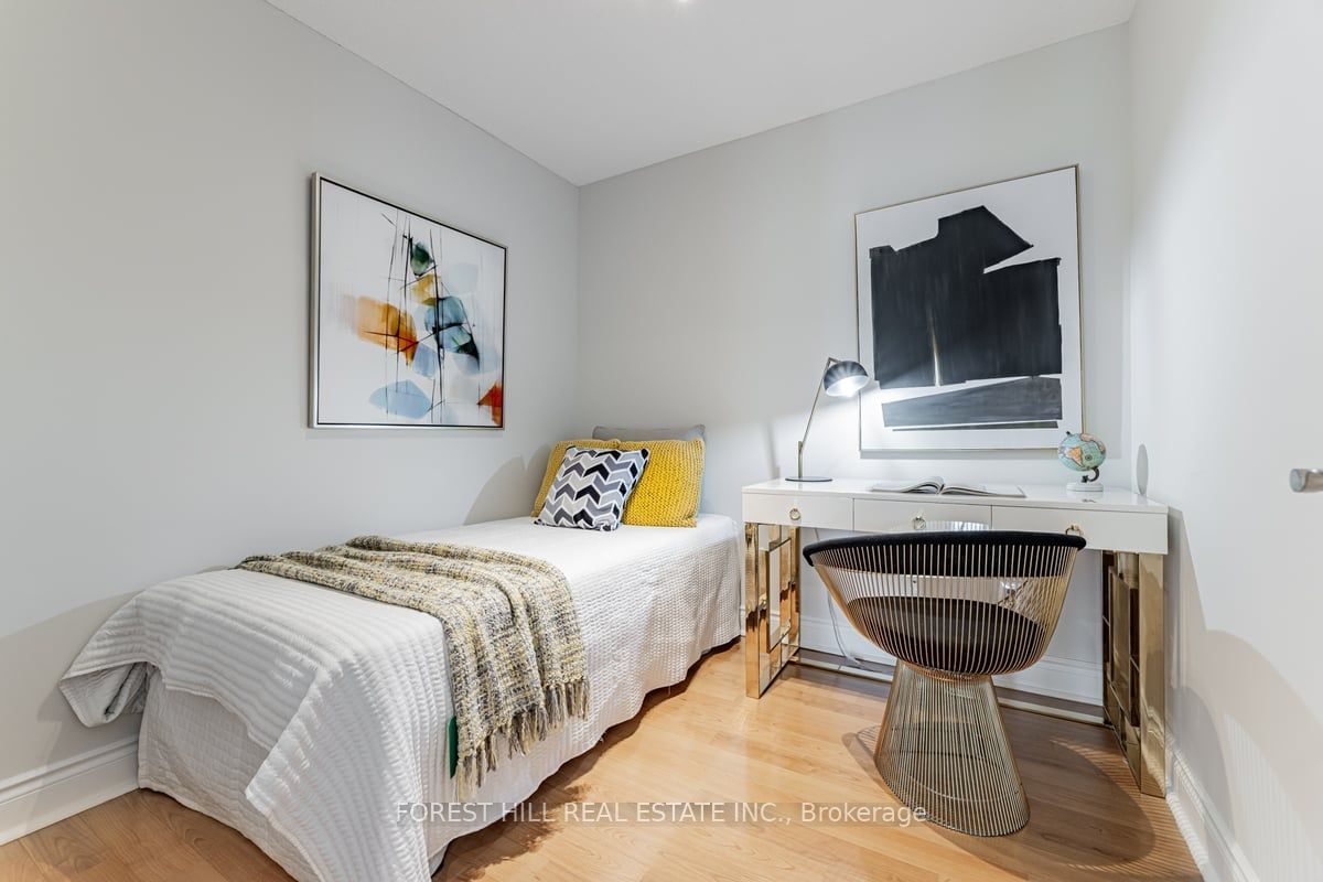 25 Greenview Ave, unit 619 for sale - image #29