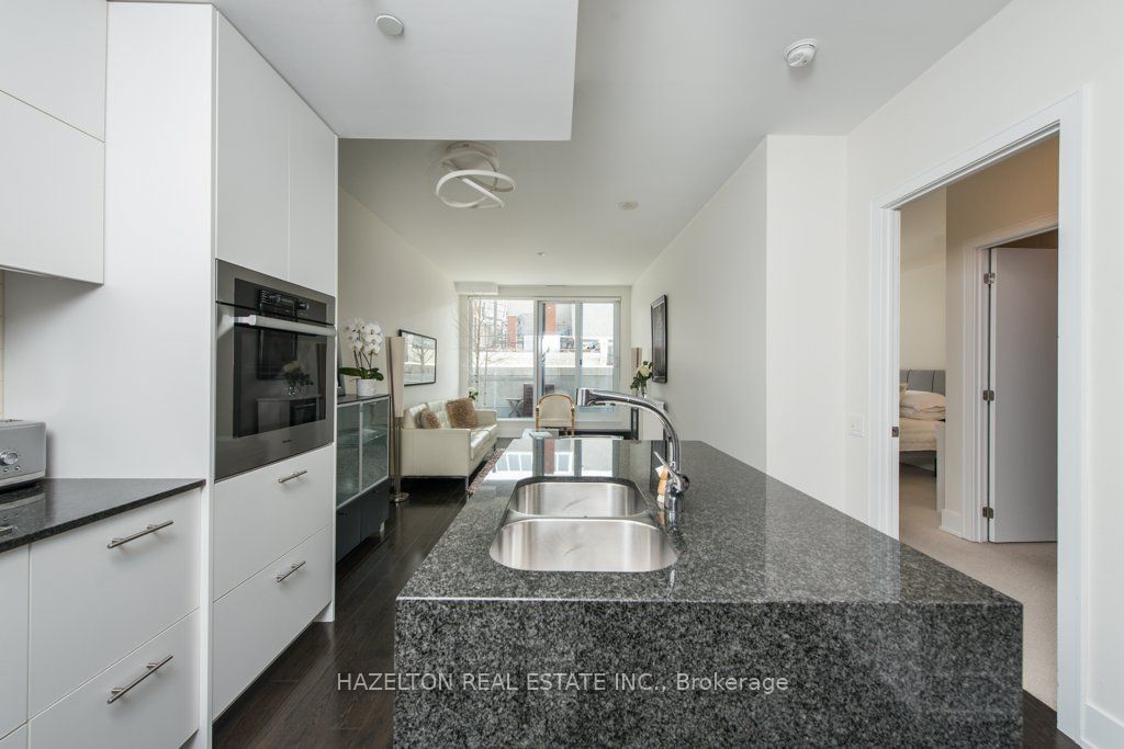 170 Avenue Rd, unit 211 for rent - image #5