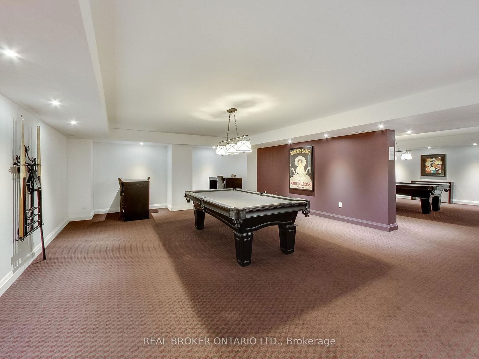 75 East Liberty St, unit 2108 for sale - image #31