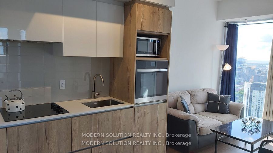 319 Jarvis St, unit 3502 for rent - image #3