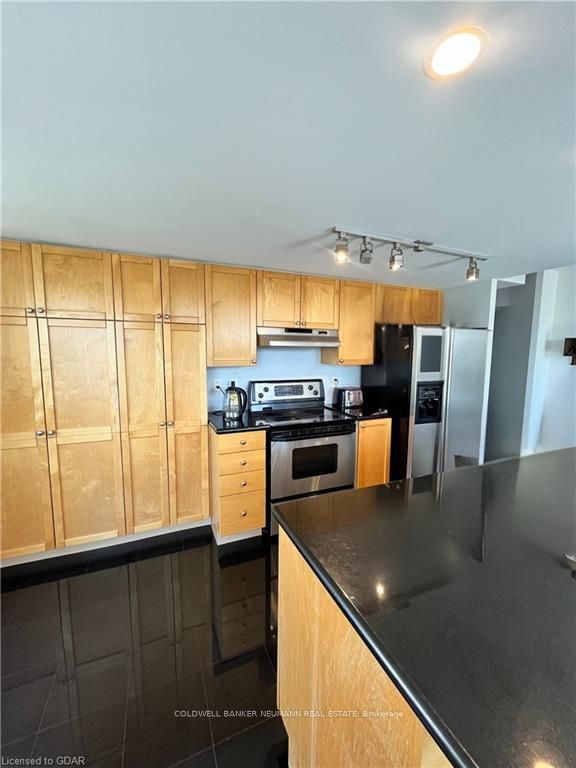 300 Balliol St, unit 812 for rent - image #6