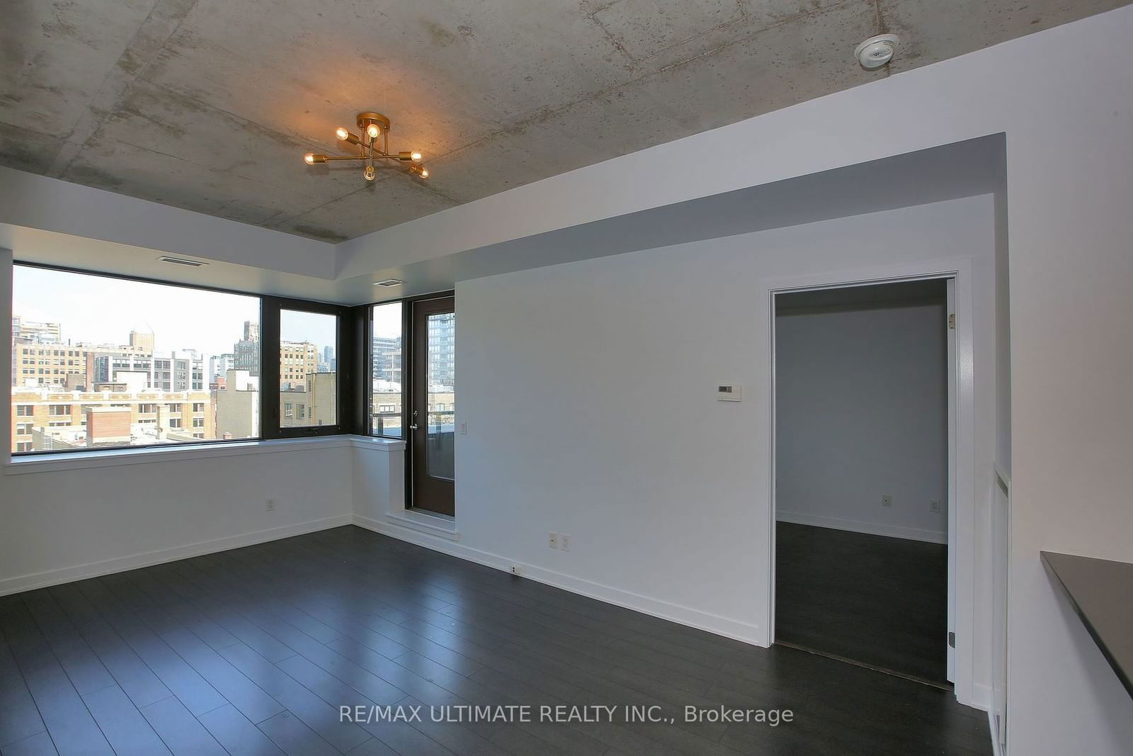 400 Wellington St W, unit 903 for rent - image #14