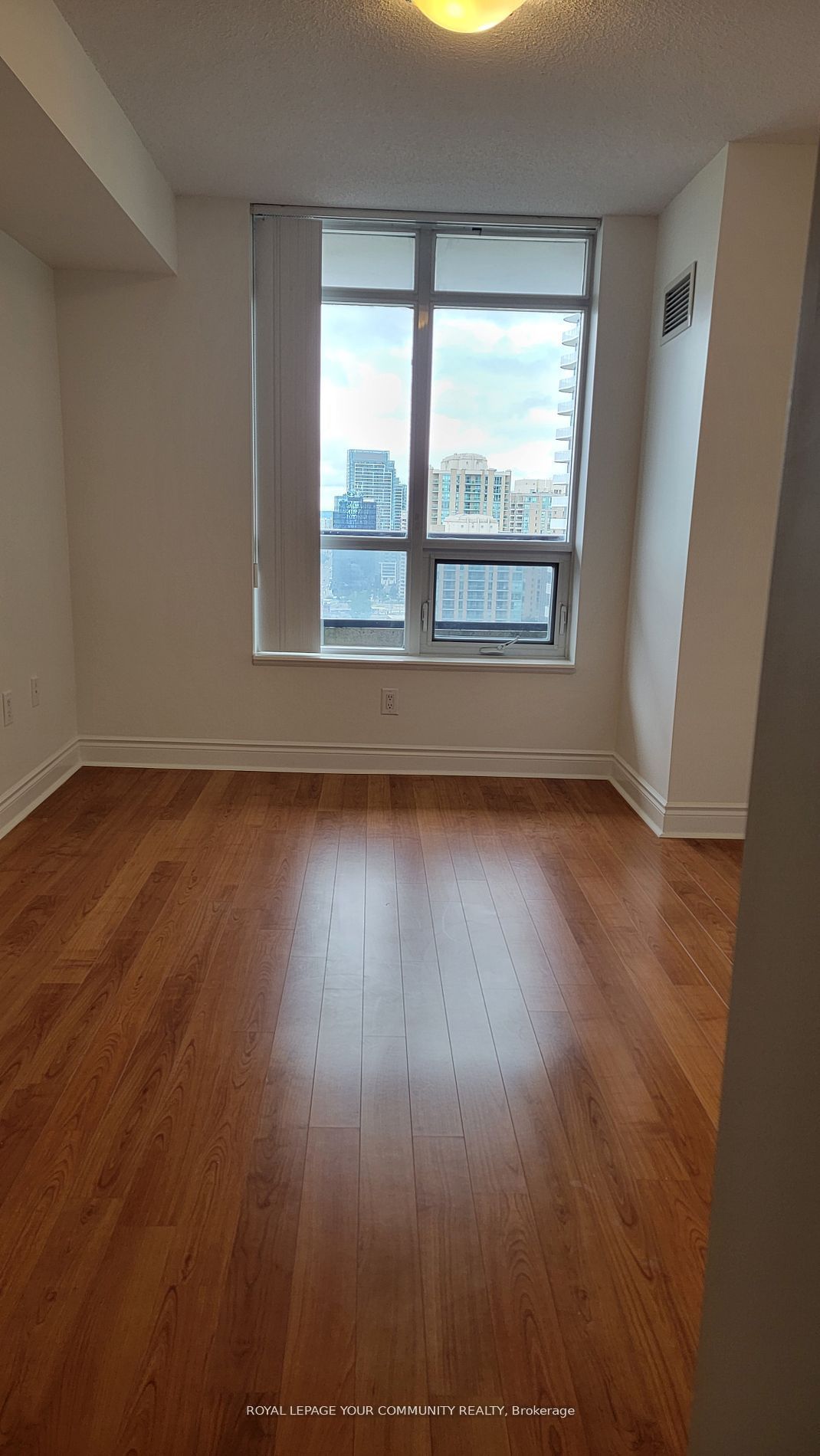 500 Doris Ave, unit 2320 for rent - image #8