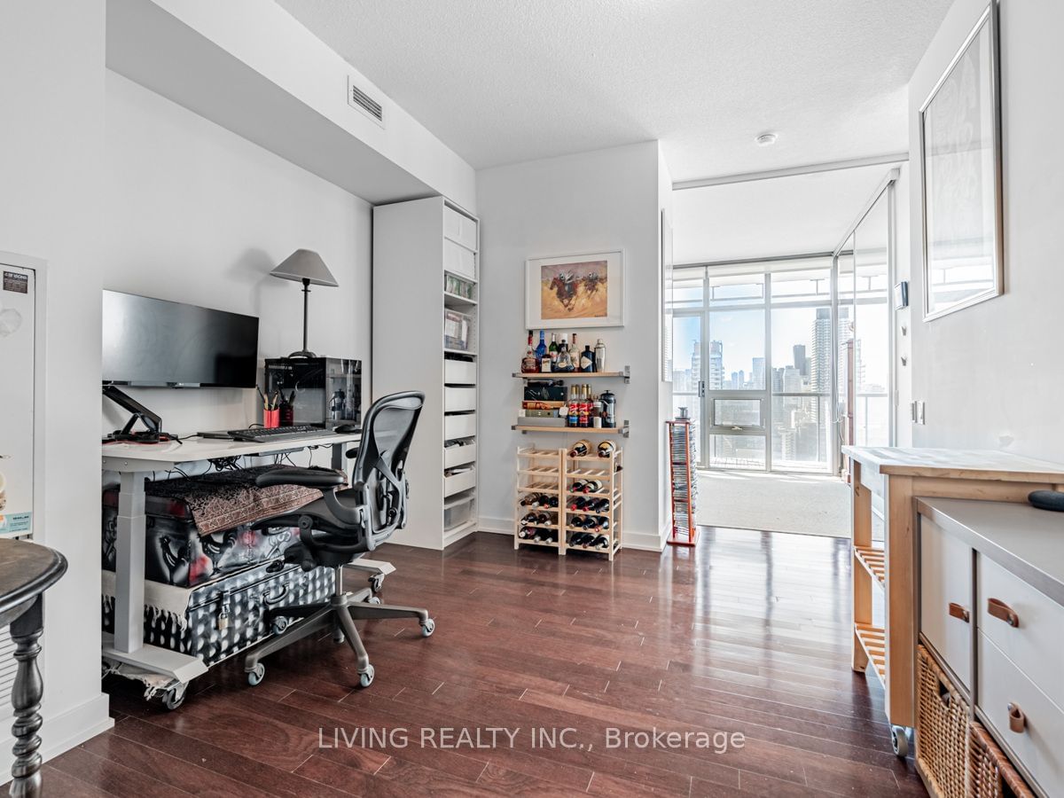 33 Charles St E, unit 2604 for sale - image #12