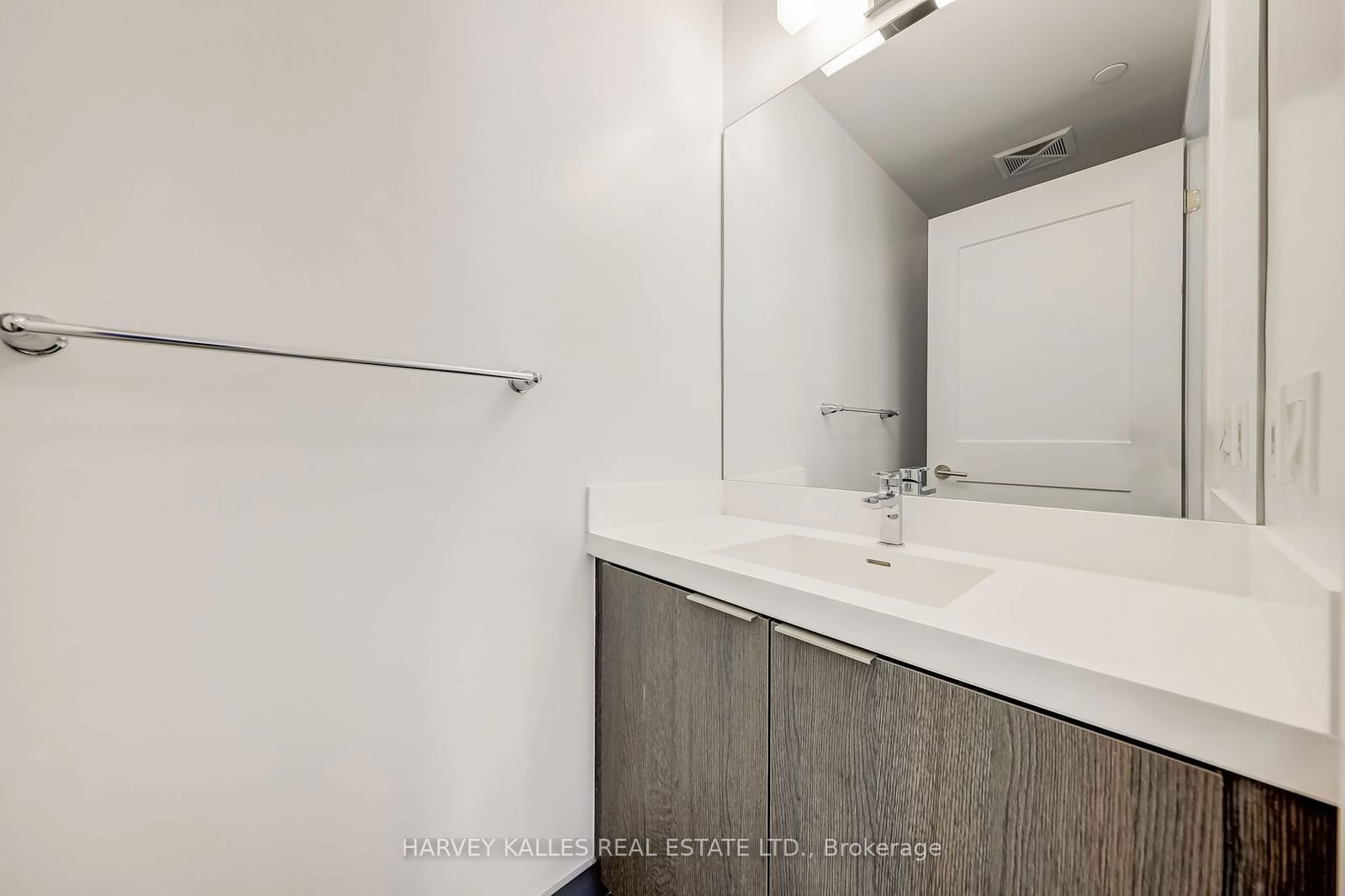 25 Holly St, unit PH02 for rent - image #17