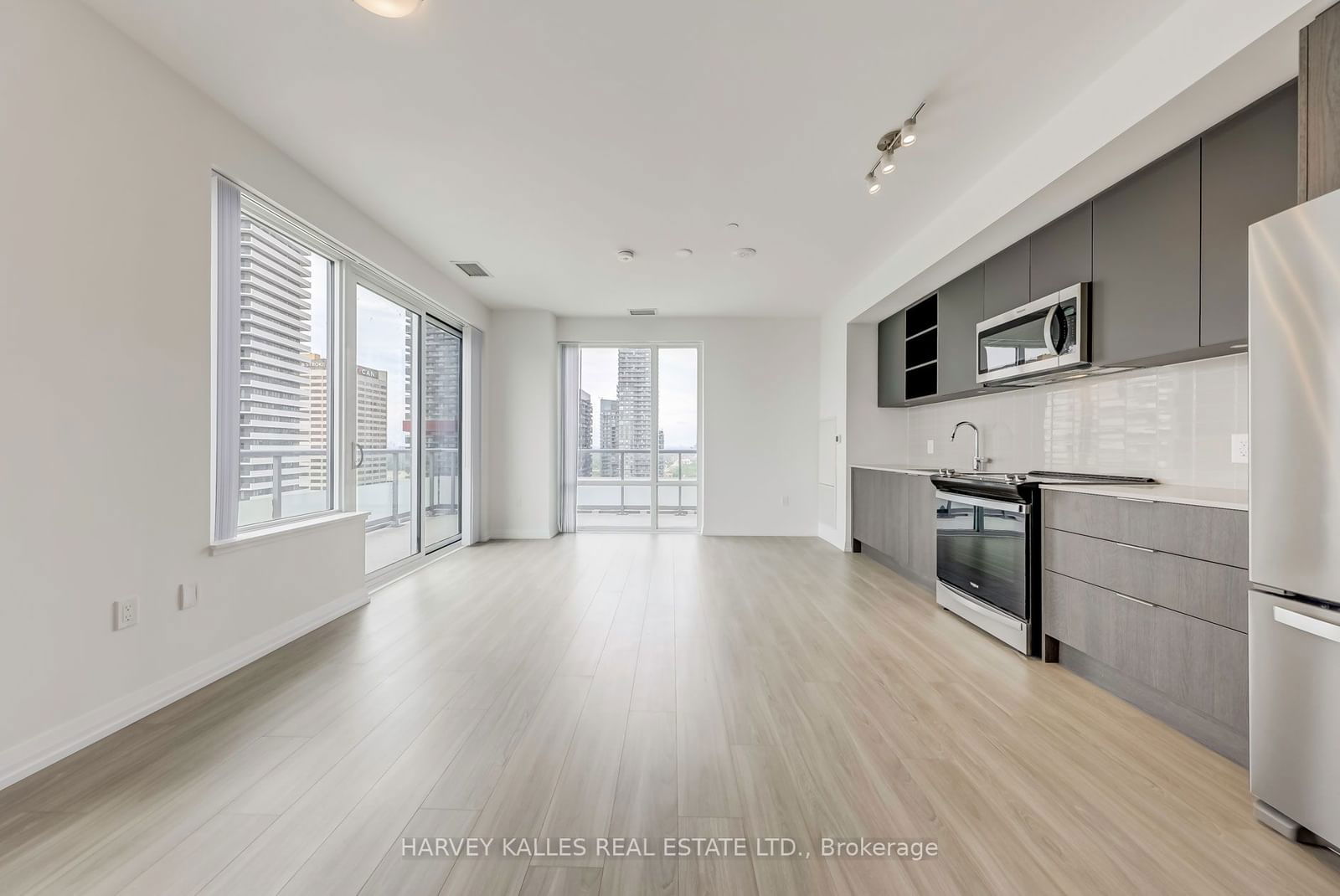 25 Holly St, unit PH02 for rent - image #9