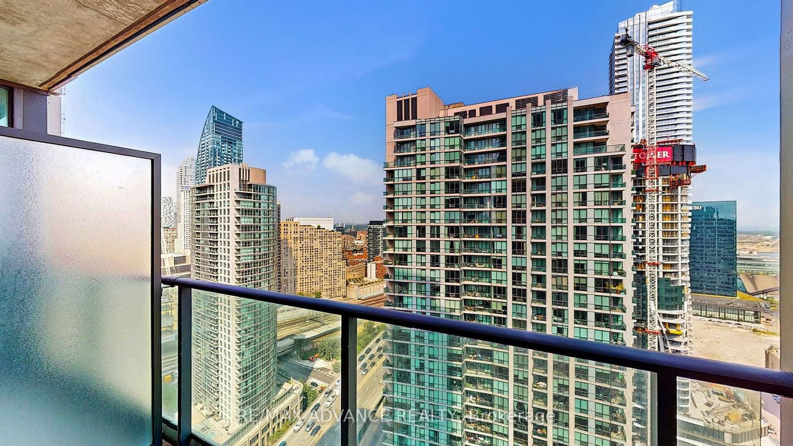 18 Harbour St E, unit 3307 for sale