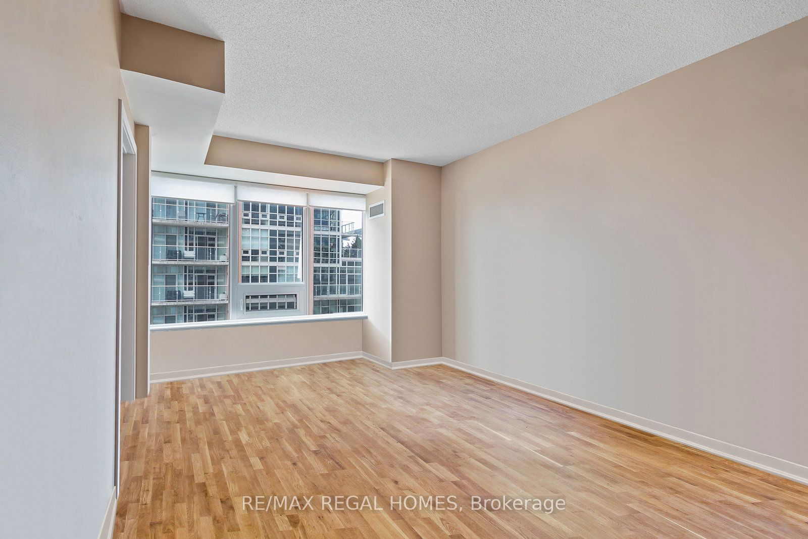 59 East Liberty St, unit 1906 for sale