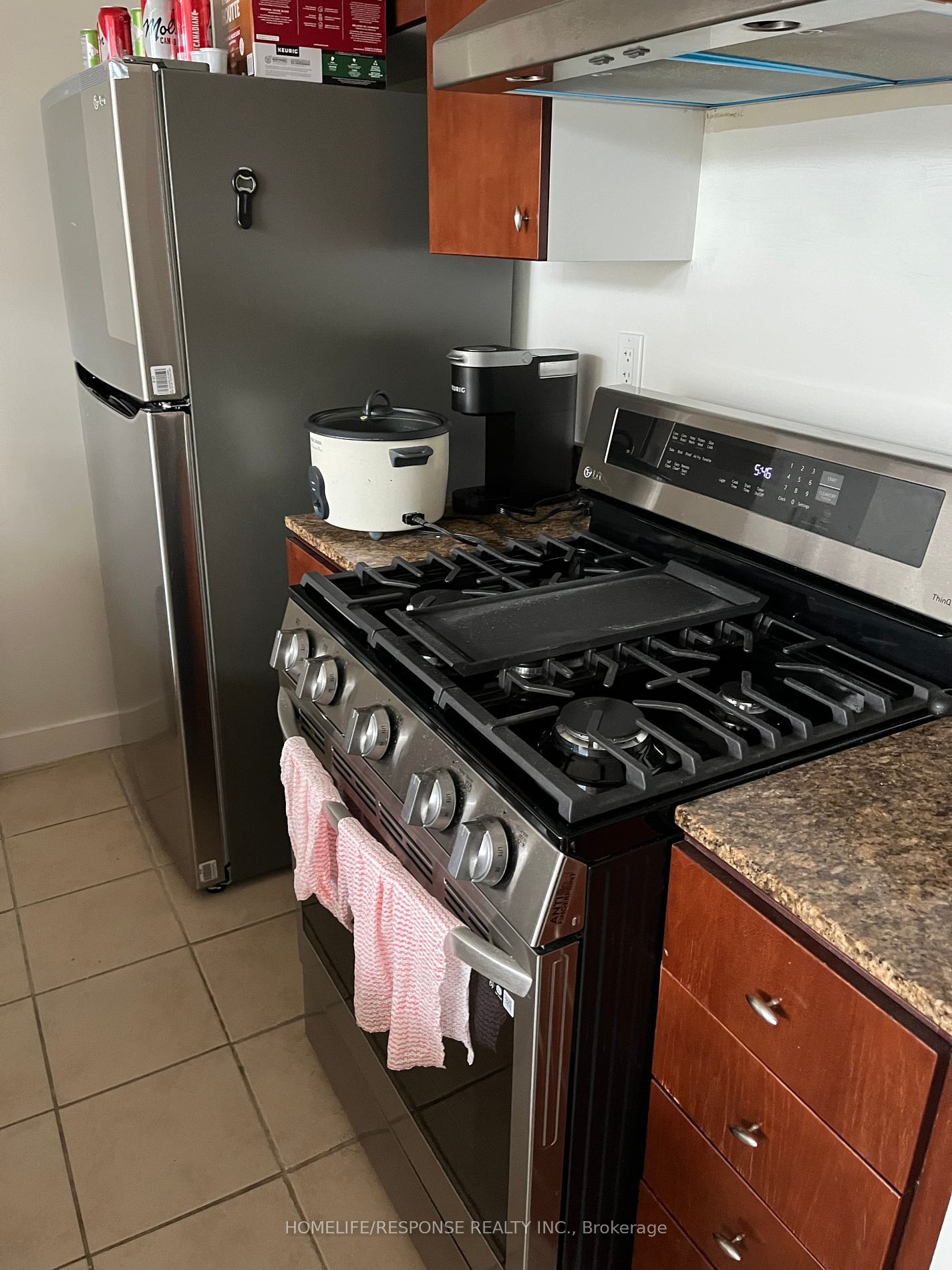 9 Spadina Ave, unit 706 for rent - image #7