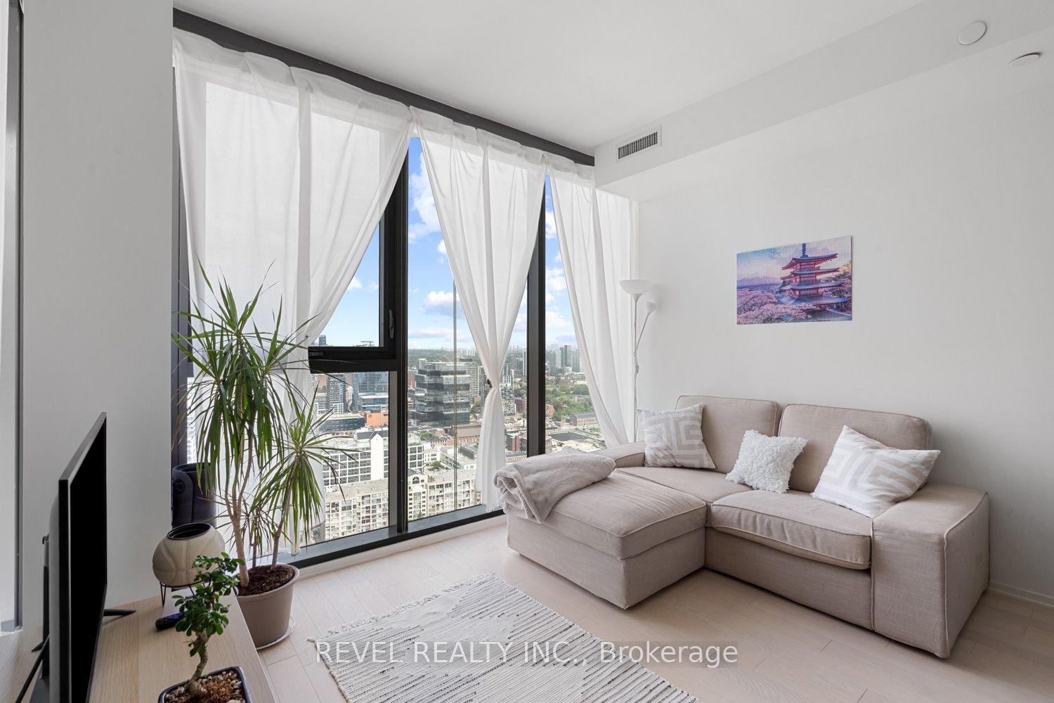 16 Bonnycastle St, unit 3303 for sale - image #4