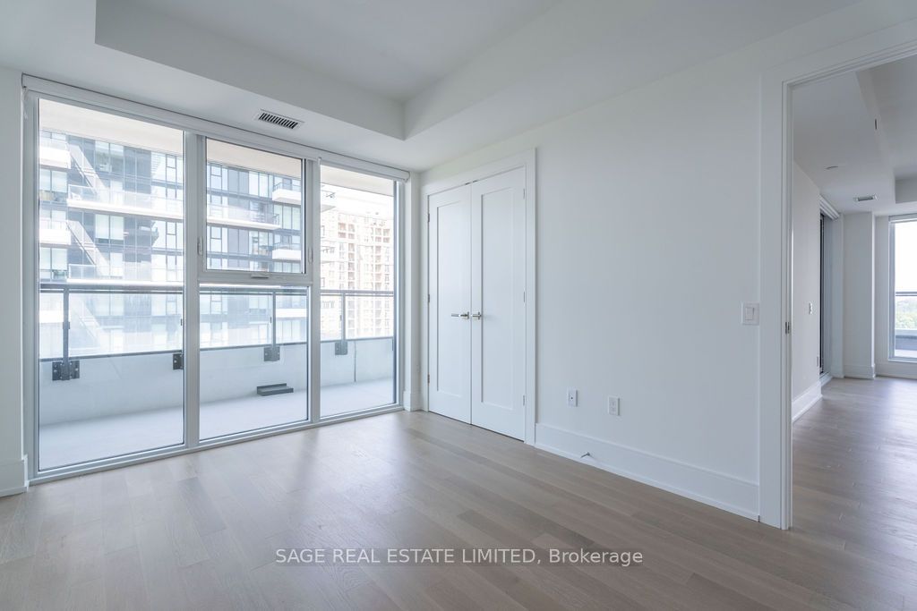 30 Inn on the Park Dr, unit 1103 for rent - image #6