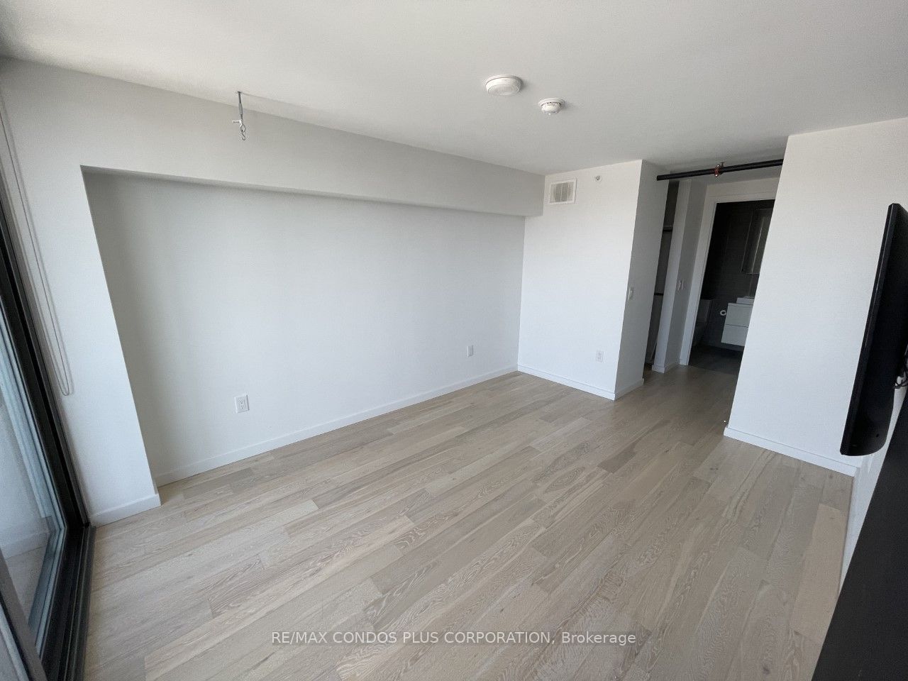 170 Bayview Ave, unit 1503 for rent