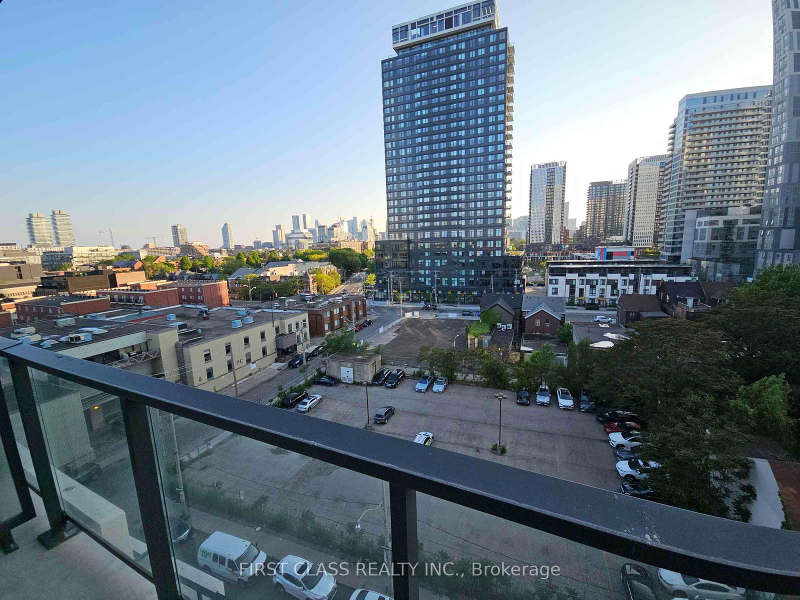 5 Defries St, unit 717 for rent