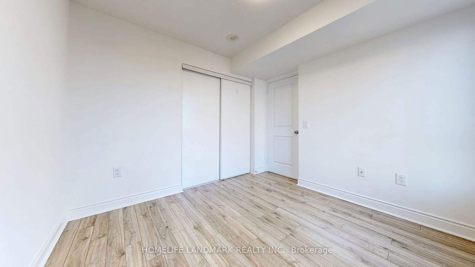 500 Doris Ave, unit 429 for sale - image #22