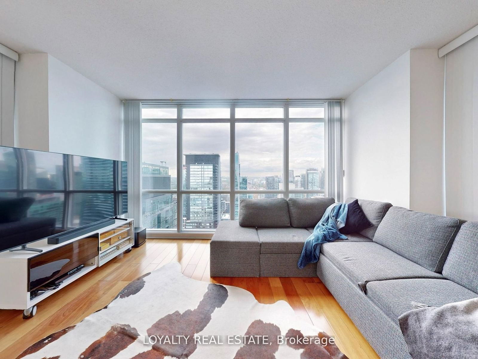 11 Brunel Crt, unit 5203 for sale - image #10