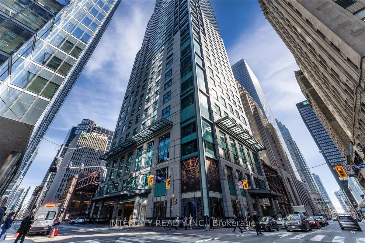 311 Bay St, unit 4405 for sale