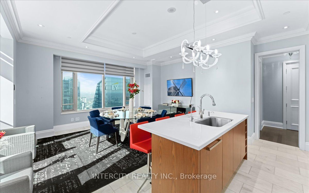 311 Bay St, unit 4405 for sale