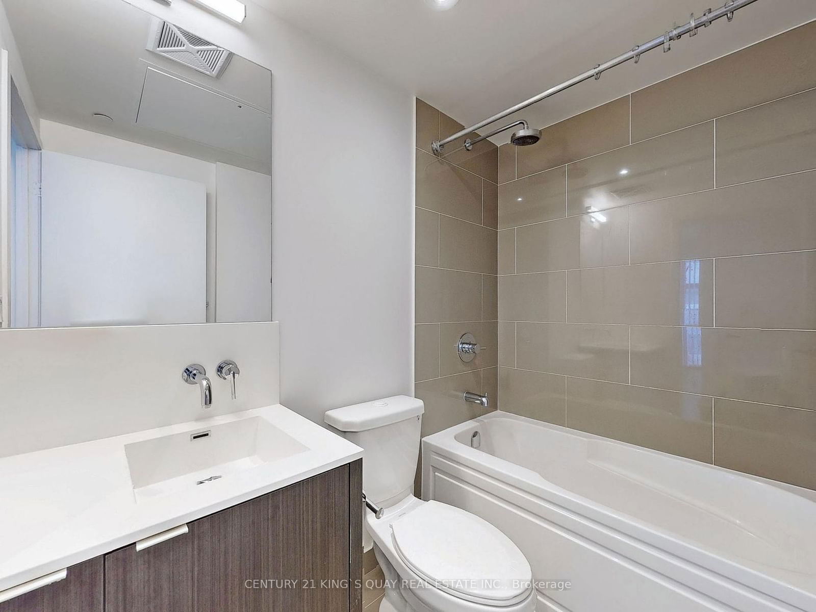 88 Harbour St, unit 3402 for rent - image #23