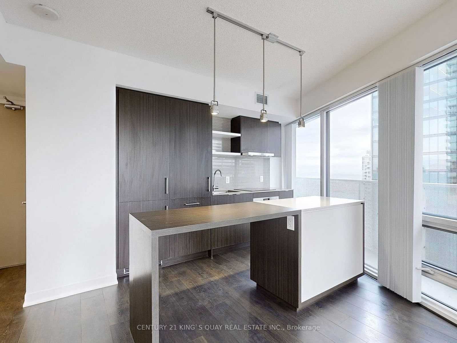 88 Harbour St, unit 3402 for rent - image #8