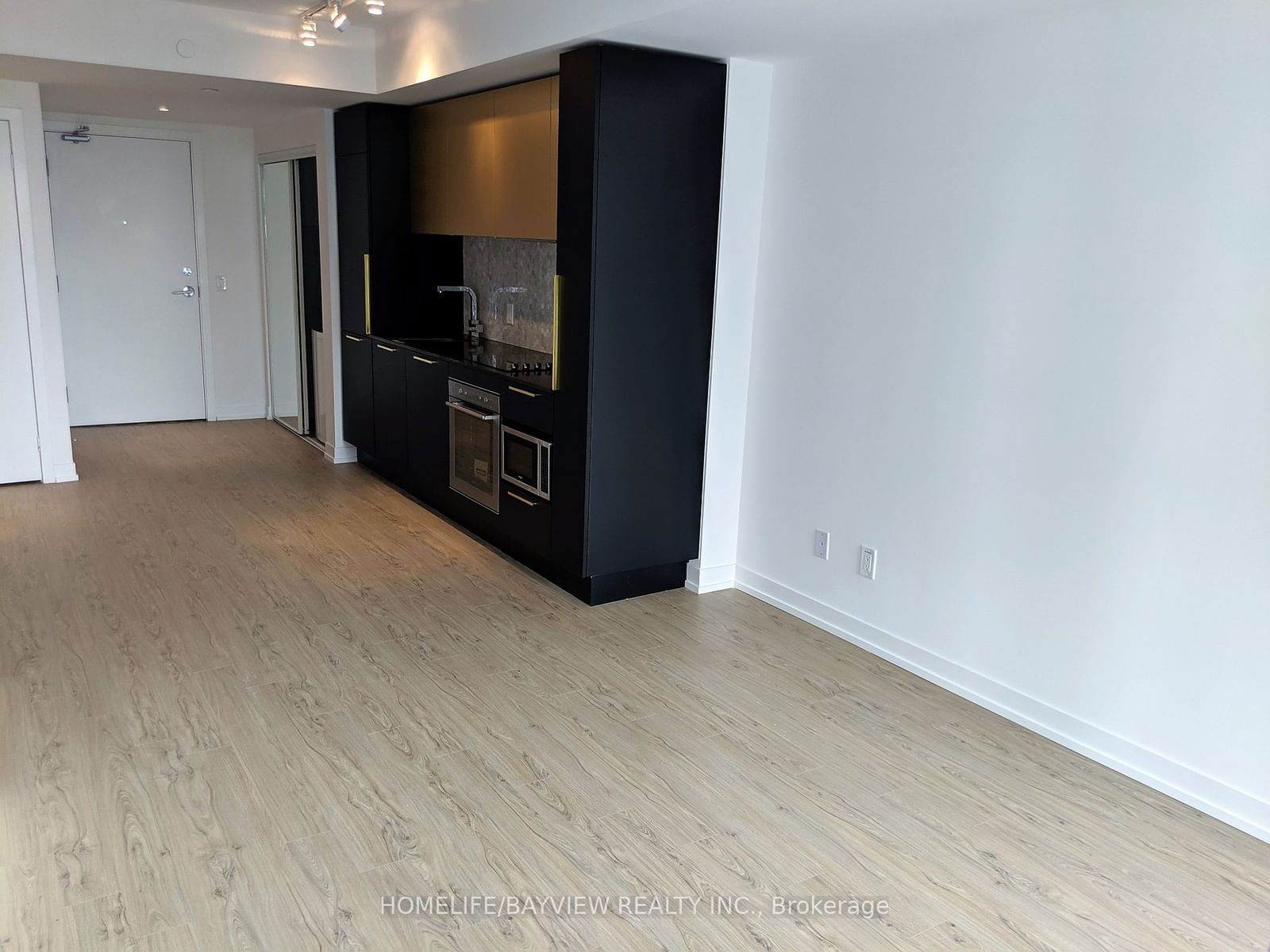 85 Wood St E, unit 3107 for rent