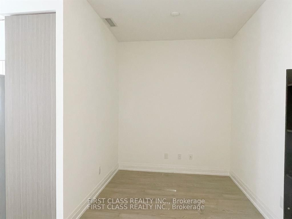 591 Sheppard Ave E, unit 708 for rent