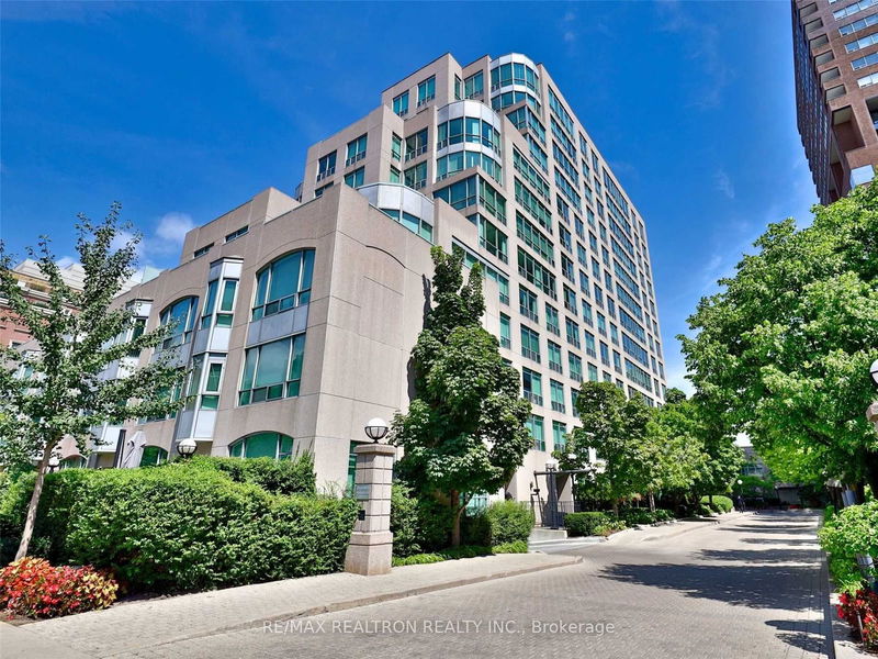 942 Yonge St, unit 909 for sale - image #1