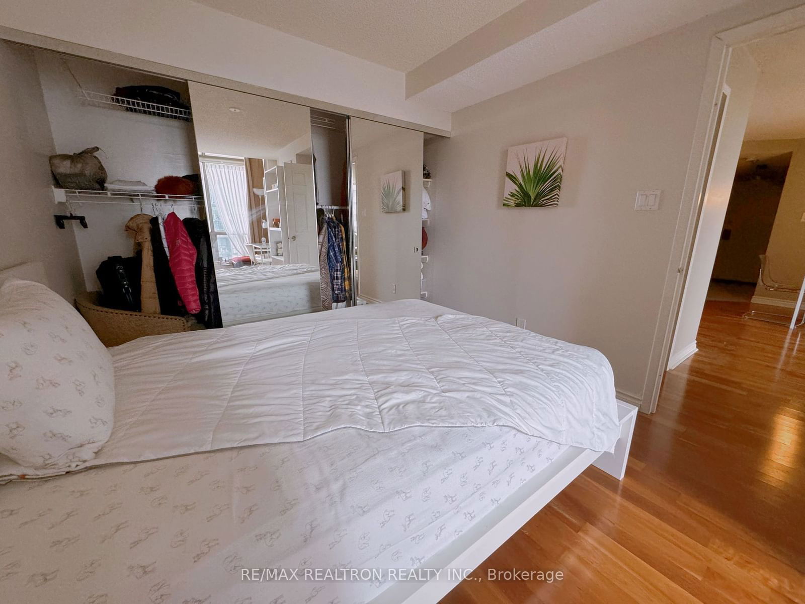 40 Scollard St, unit 1606 for sale - image #6