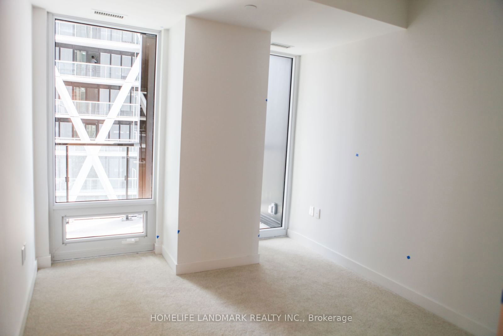 238 Simcoe St, unit 2304 for rent - image #10