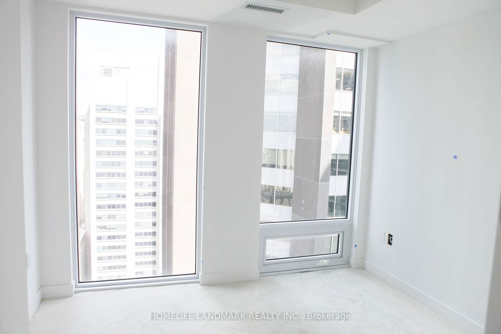 238 Simcoe St, unit 2304 for rent - image #7