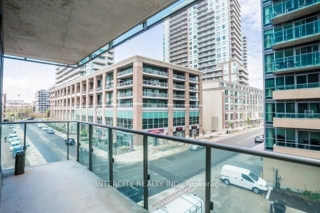 150 East Liberty St, unit 304 for sale - image #16