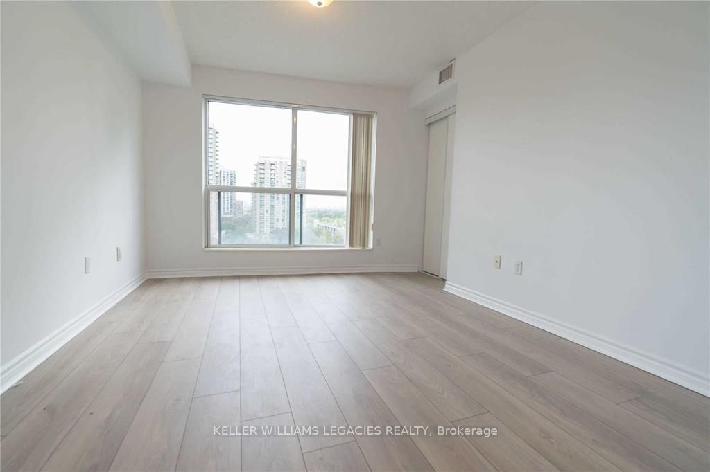 7 Lorraine Dr, unit 1201 for rent - image #9