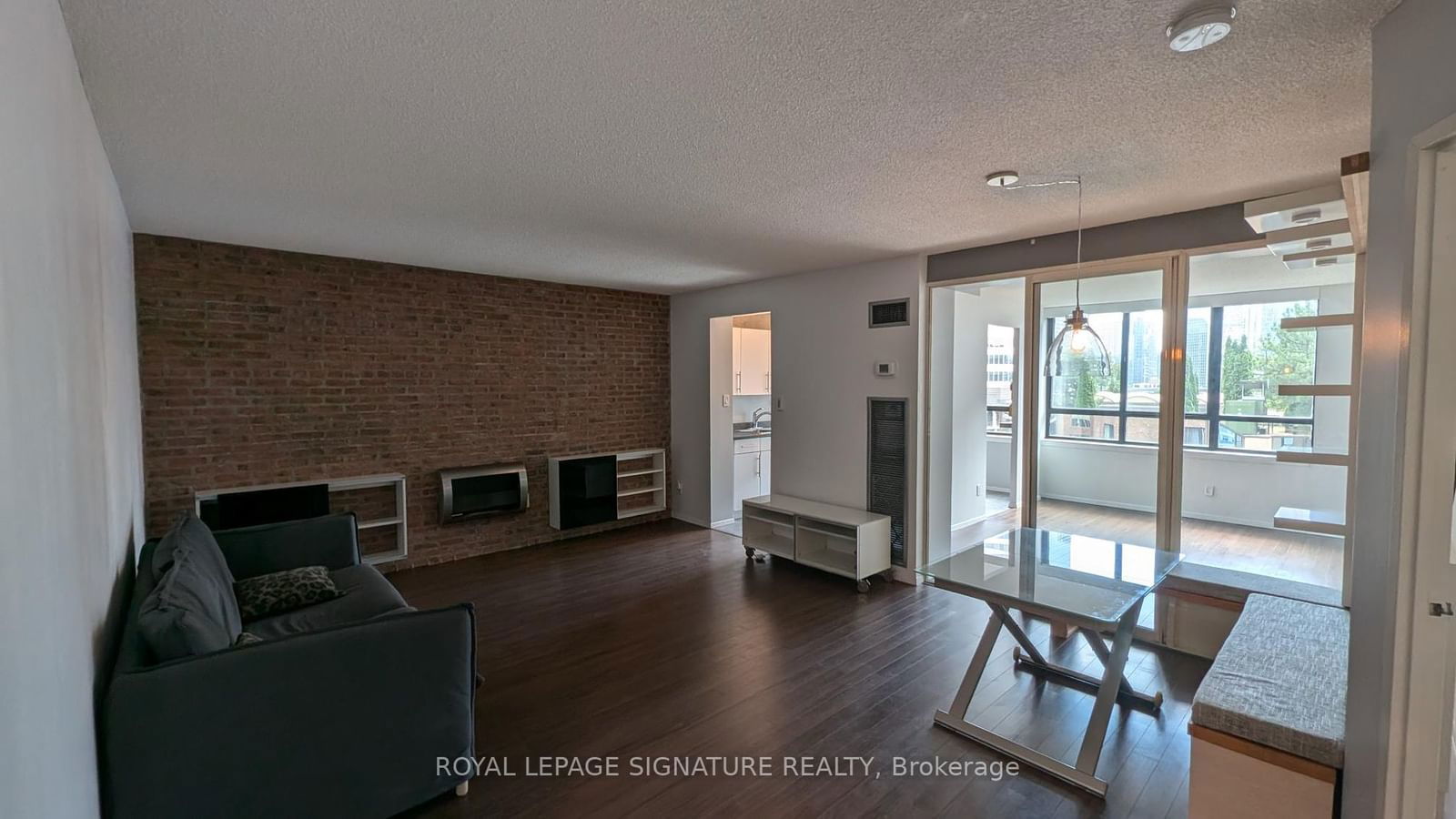 633 Bay St, unit 1508 for rent - image #4