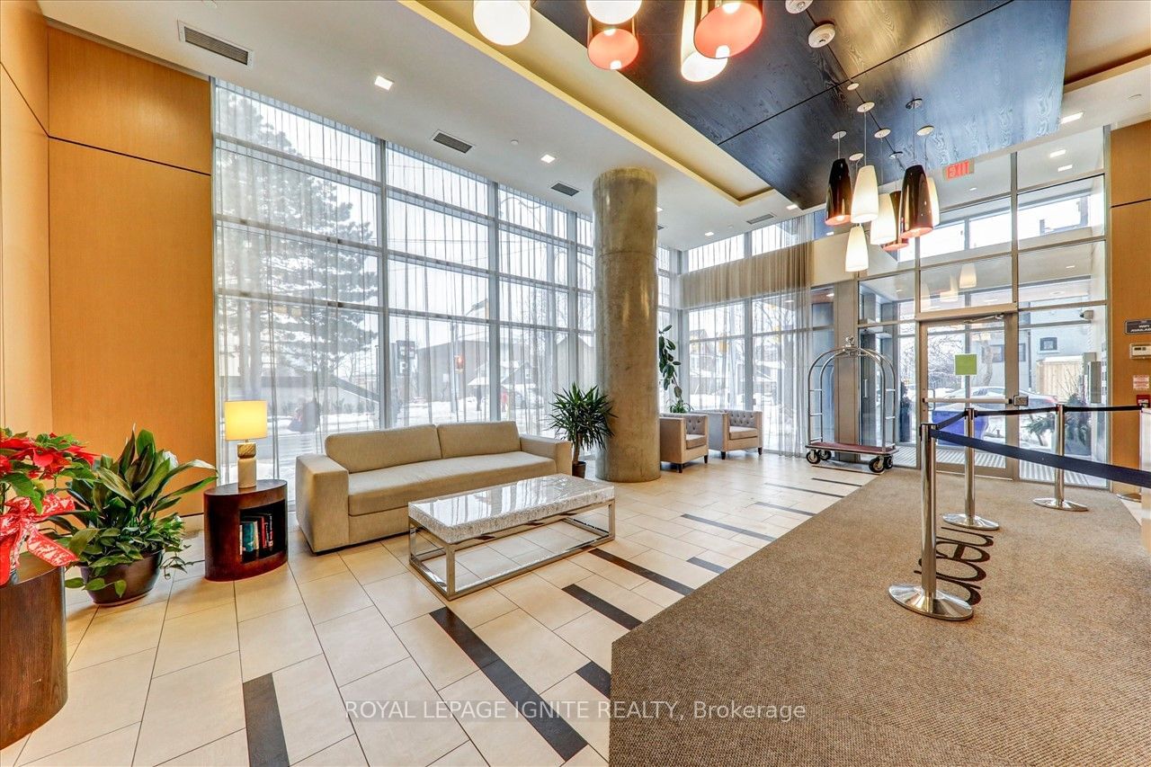 58 Orchard View Blvd, unit 1909 for sale - image #3