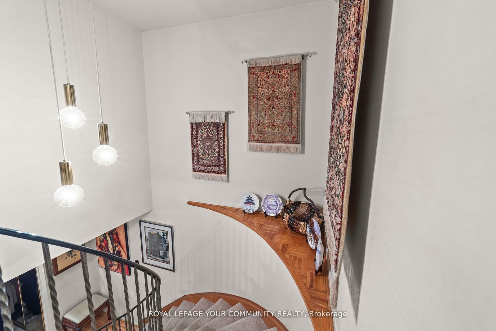 26 Crimson Millway for sale  - image #23