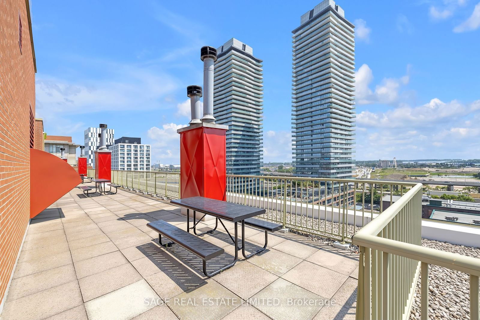 70 Mill St, unit 704 for sale - image #26